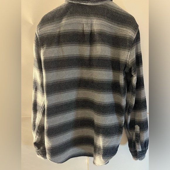 GAP gray stripes button up - Picture 2 of 5